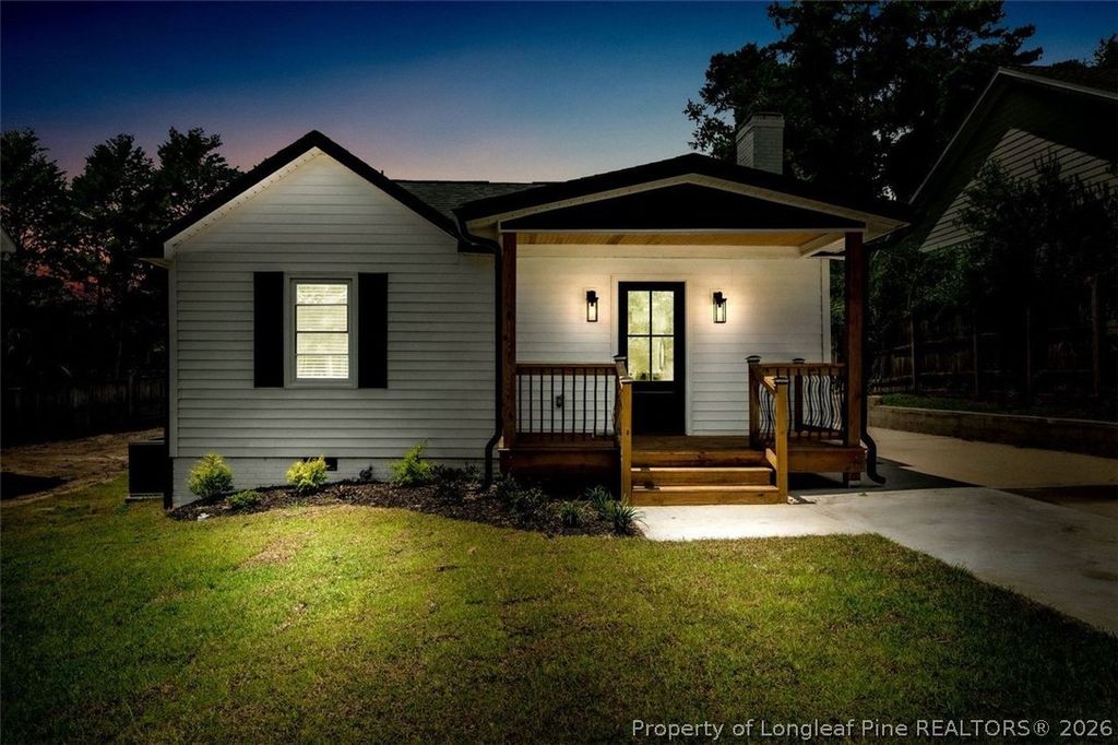 210 Blueridge Road, Fayetteville, NC 28303 — photo 2