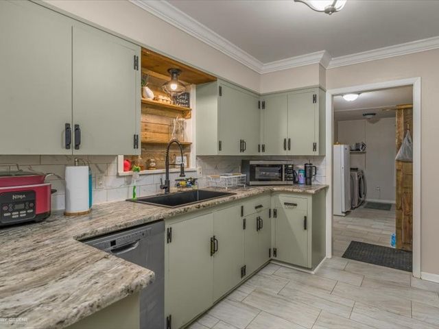 533 W Mckinley Avenue, Haughton, LA 71037