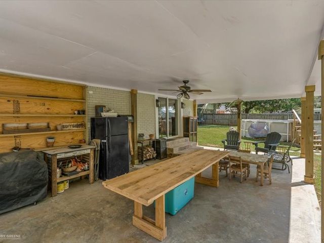 533 W Mckinley Avenue, Haughton, LA 71037