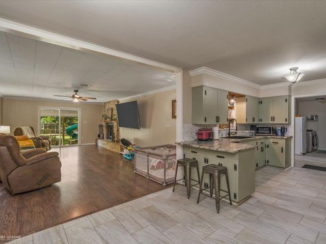 533 W Mckinley Avenue, Haughton, LA 71037