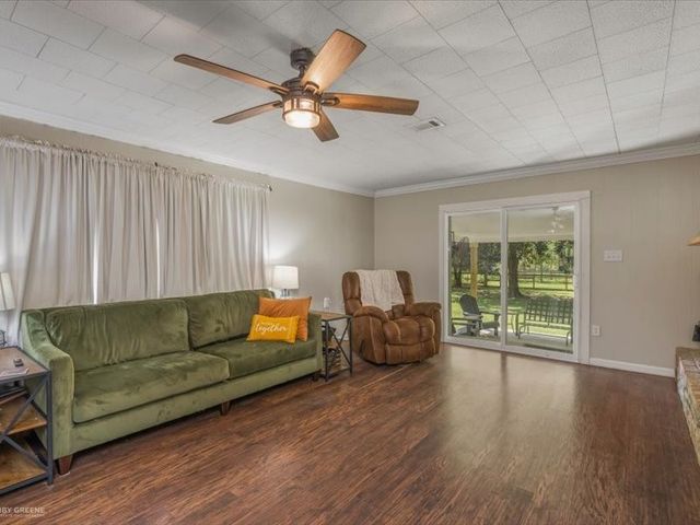 533 W Mckinley Avenue, Haughton, LA 71037