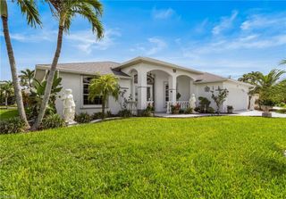 2915 SW 39th TER, Cape Coral, FL 33914