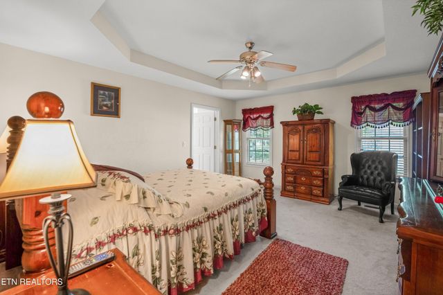 957 Stonecrest Loop, Crossville, TN 38571