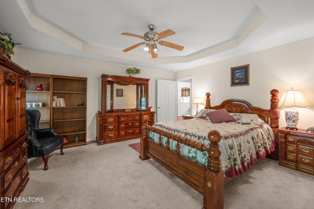 957 Stonecrest Loop, Crossville, TN 38571