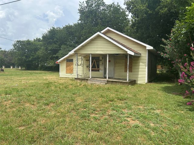804 S Rusk Avenue, Alvarado, TX 76009