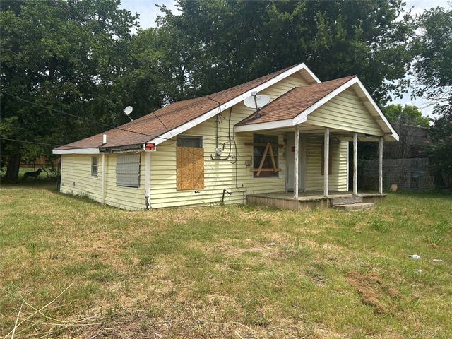 804 S Rusk Avenue, Alvarado, TX 76009