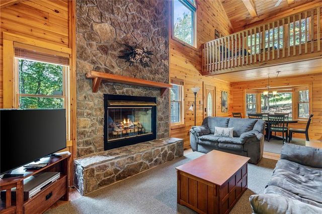 220 Blue Ridge Trails, Morganton, GA 30560