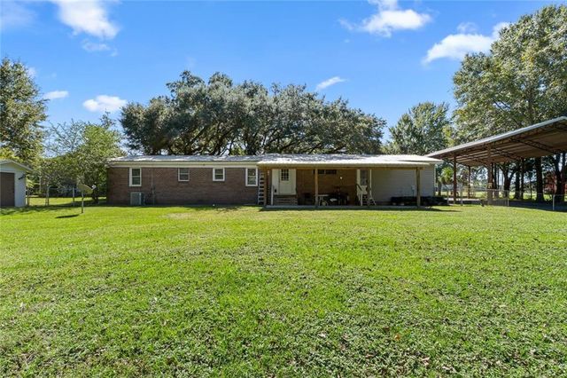 23747 County Road 64 Road, Robertsdale, AL 36567