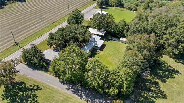 23747 County Road 64 Road, Robertsdale, AL 36567