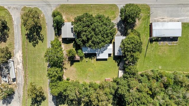 23747 County Road 64 Road, Robertsdale, AL 36567