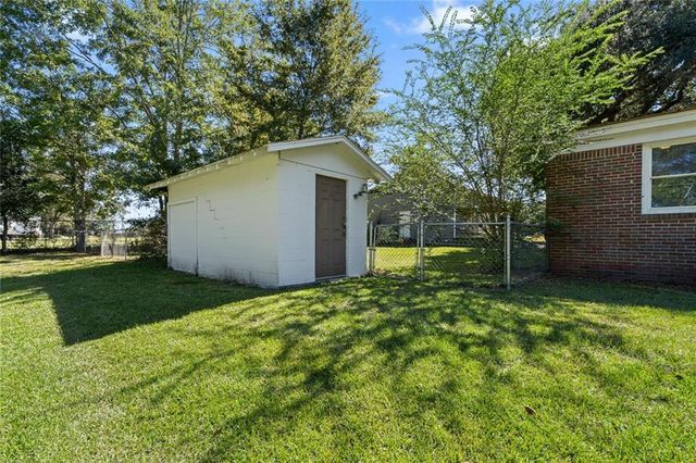 23747 County Road 64 Road, Robertsdale, AL 36567