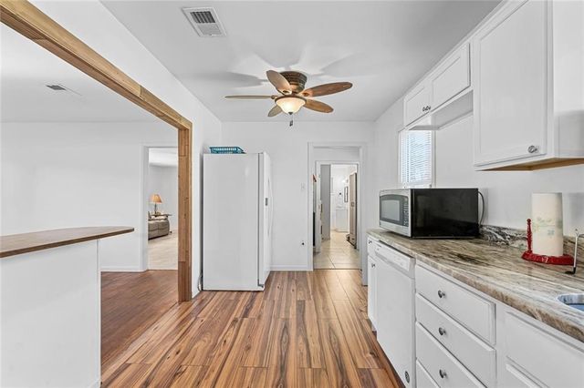 23747 County Road 64 Road, Robertsdale, AL 36567