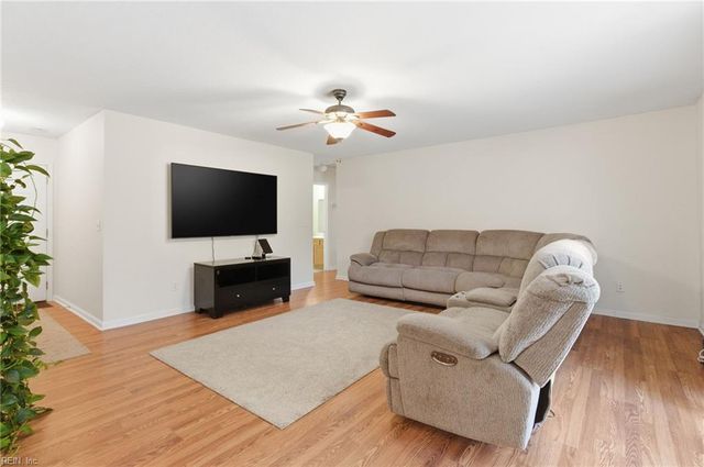 1004 Jessica ST, Elizabeth City, NC 27909