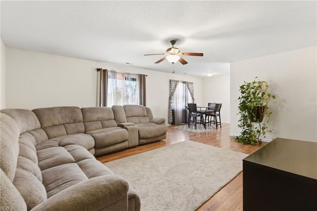 1004 Jessica ST, Elizabeth City, NC 27909