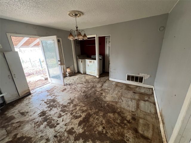 492 Richerson Road, Denison, TX 75021