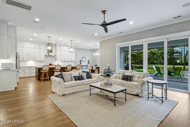 735 Firethorn Lane, Hardeeville, SC 29927