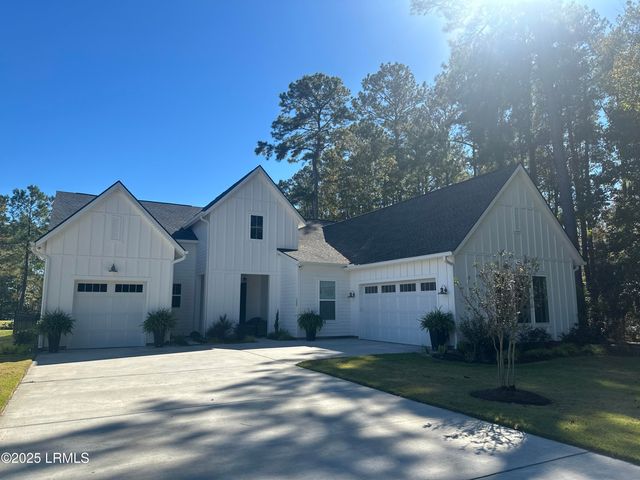 735 Firethorn Lane, Hardeeville, SC 29927