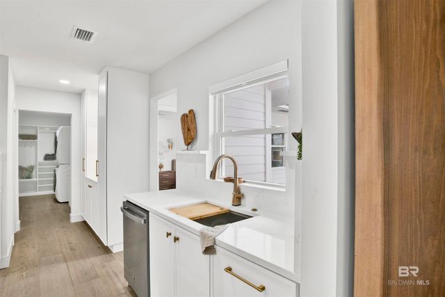 380 S Church Street, Fairhope, AL 36532