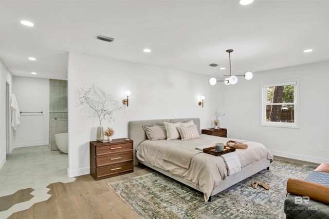 380 S Church Street, Fairhope, AL 36532