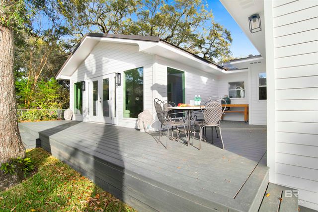 380 S Church Street, Fairhope, AL 36532