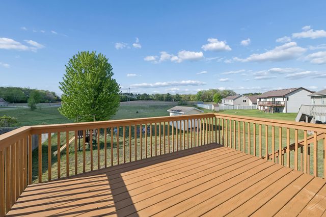 603 Hickory Street SW, Isanti, MN 55040