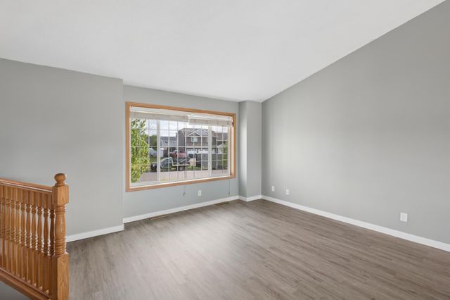 603 Hickory Street SW, Isanti, MN 55040