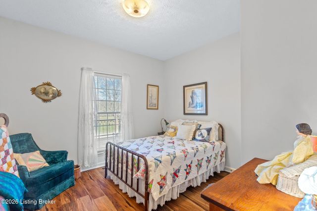 2500 Grays Run Rd, Taylorsville, KY 40071