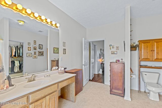 2500 Grays Run Rd, Taylorsville, KY 40071