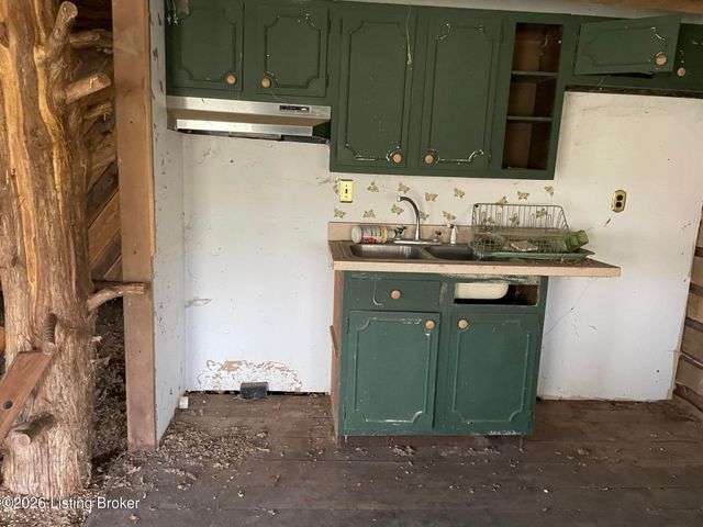 2500 Grays Run Rd, Taylorsville, KY 40071