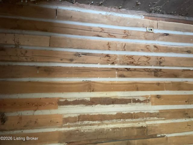 2500 Grays Run Rd, Taylorsville, KY 40071