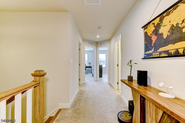 4 Owen Ct 4, Franklin Twp., NJ 08873