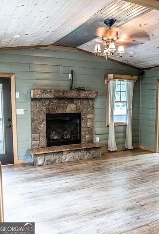 288 Wildhorse Cove Circle, Cleveland, GA 30528