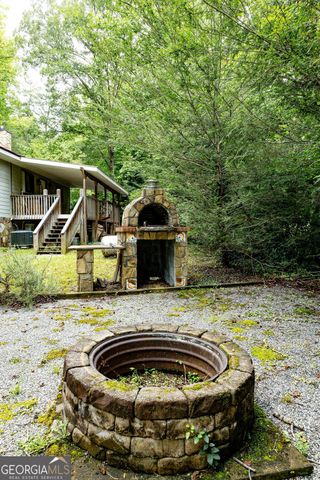288 Wildhorse Cove Circle, Cleveland, GA 30528