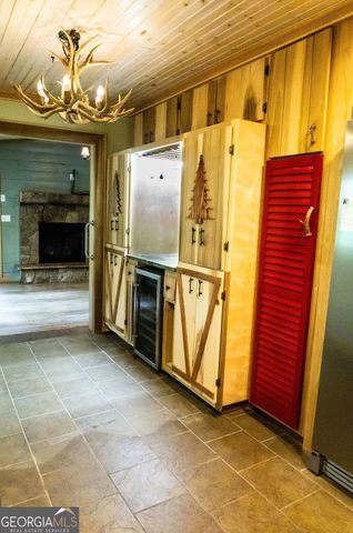 288 Wildhorse Cove Circle, Cleveland, GA 30528