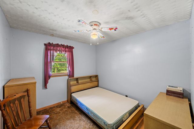 472 Oakville Cir, Parsons, TN 38363