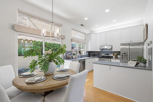 39 Arroyo View Circle, Belmont, CA 94002