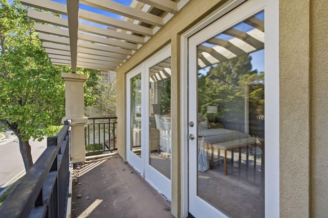 39 Arroyo View Circle, Belmont, CA 94002