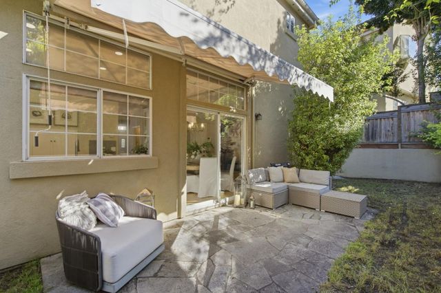 39 Arroyo View Circle, Belmont, CA 94002