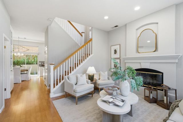 39 Arroyo View Circle, Belmont, CA 94002