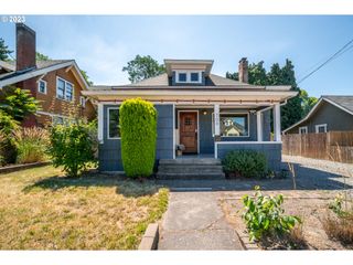 709 W FOURTH PLAIN Blvd, Vancouver, WA 98660