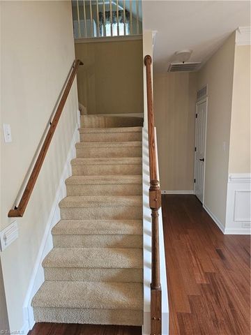 4368 Glenmore Creek Drive, Winston-salem, NC 27107