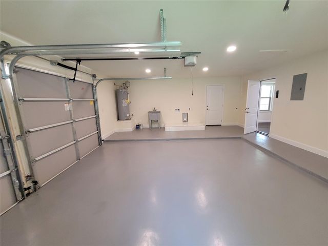 8709 Donna Gail DR, Austin, TX 78757