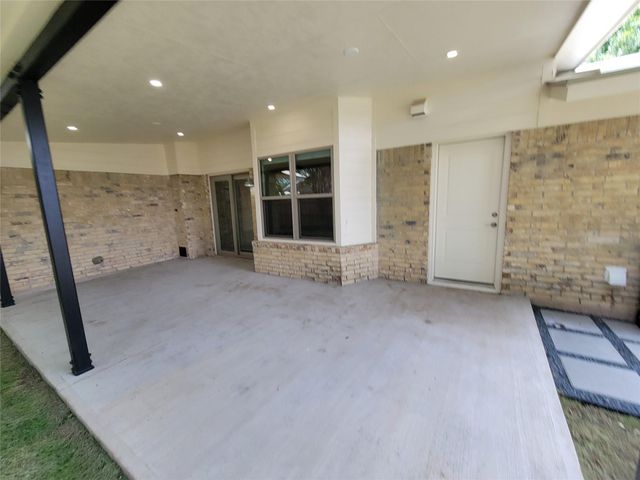 8709 Donna Gail DR, Austin, TX 78757