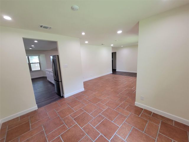 8709 Donna Gail DR, Austin, TX 78757