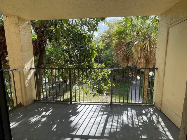 9999 Summerbreeze Dr 717, Sunrise, FL 33322