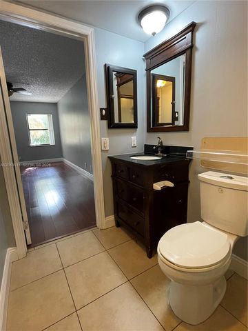 9999 Summerbreeze Dr 717, Sunrise, FL 33322