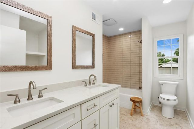 4808 W 81st Street, Prairie Village, KS 66208