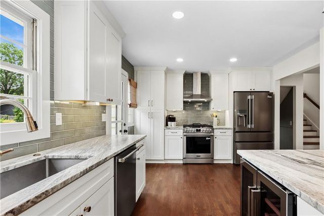 4808 W 81st Street, Prairie Village, KS 66208