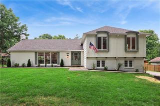 4808 W 81st Street, Prairie Village, KS 66208
