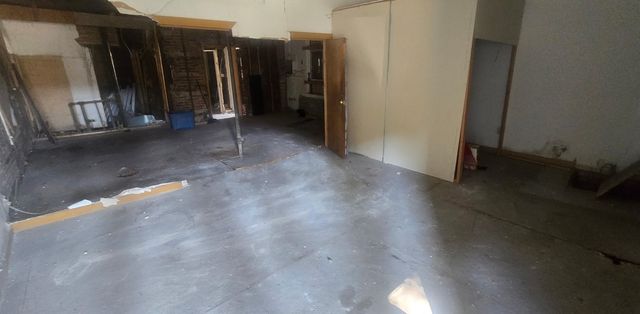 32 W 104th Street, Chicago, IL 60628